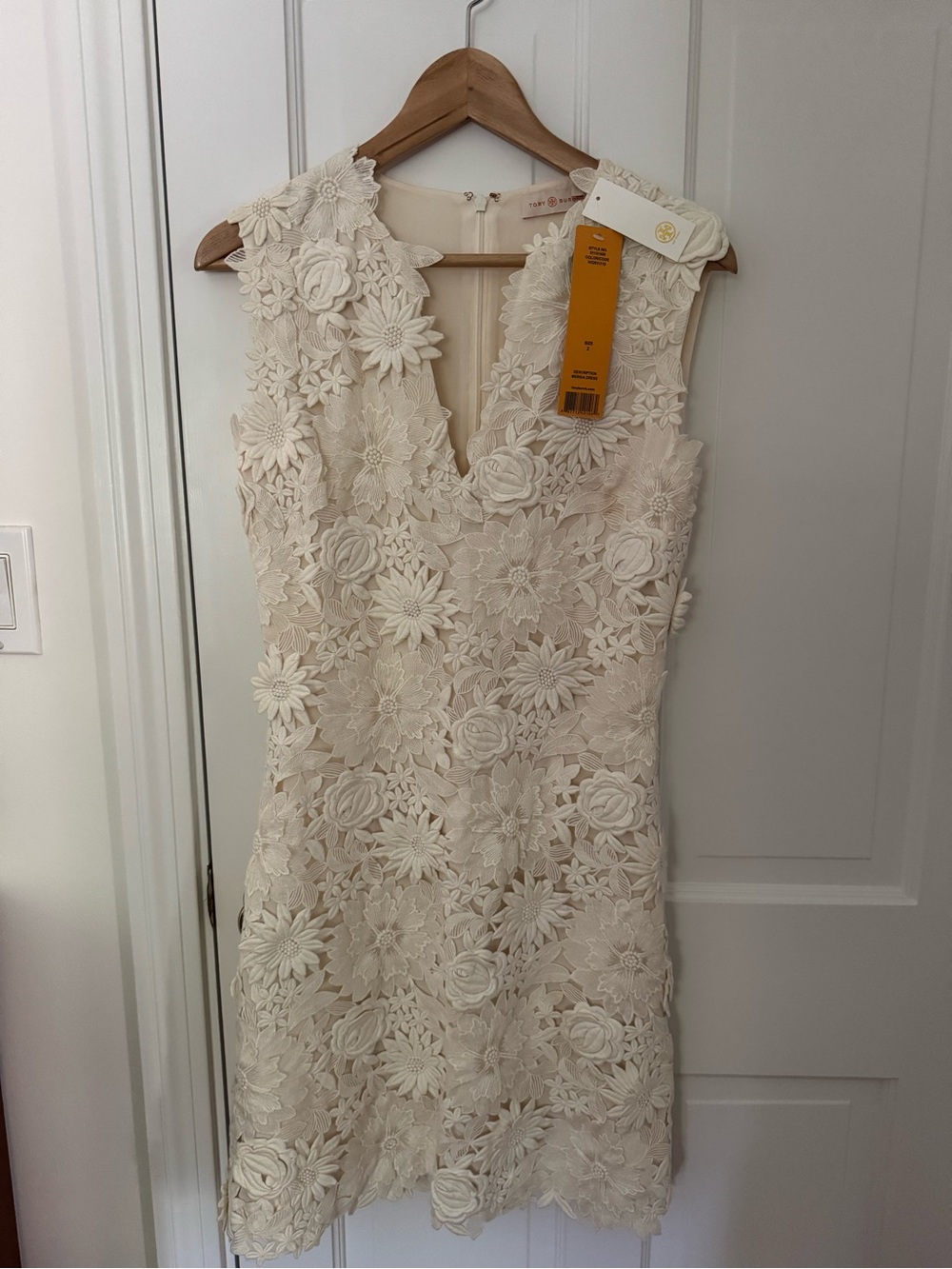 Tory Burch Merida Guipure 3D Floral Lace Dress NWT Size 2